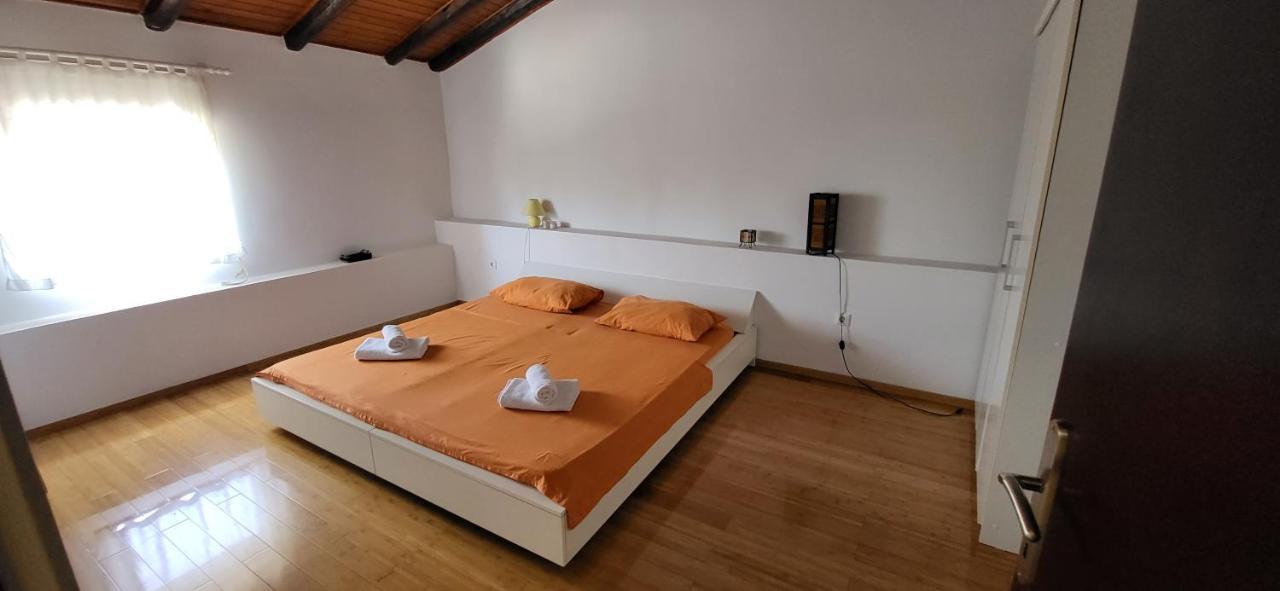 Apartment Petra Pekica بولا المظهر الخارجي الصورة