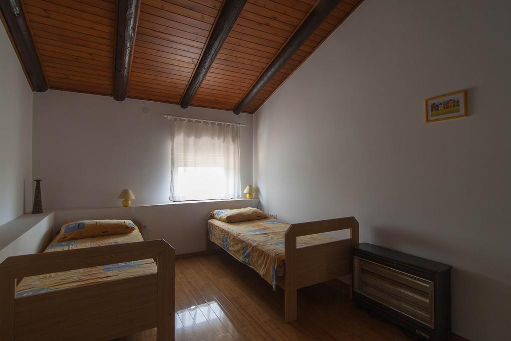 Apartment Petra Pekica بولا الغرفة الصورة